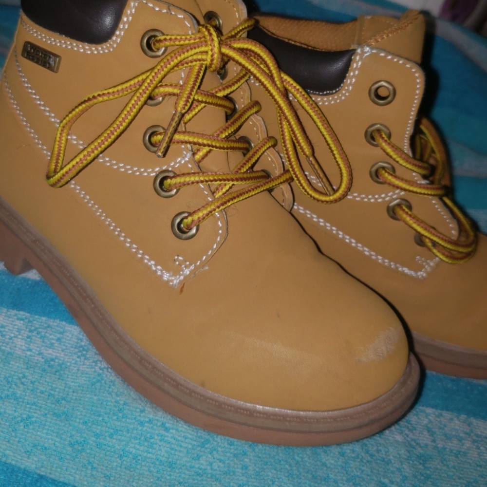 Kids boots - Picture 2 of 2